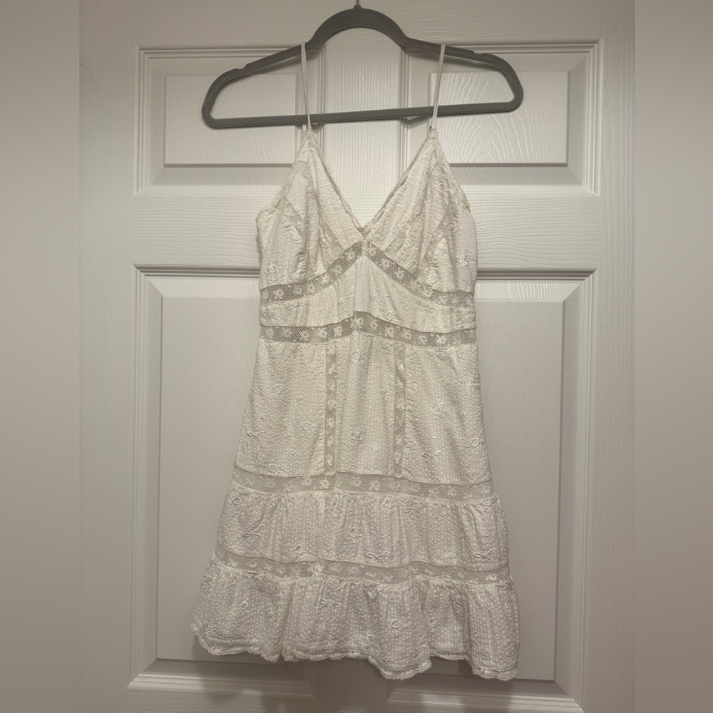 LSF White Dress- gently worn- size small